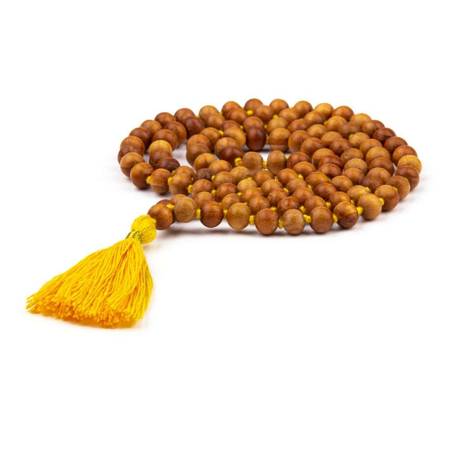 collier mala parfum bois de santal pompon safran